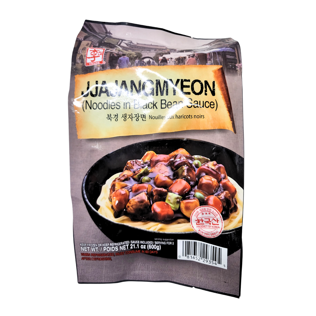 [Yissine] Noddle in Black Bean Sauce / 이씨네 북경 생 짜장면 (600g)